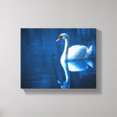 witte zwaluw die drijft op een blauw meer canvas afdruk (Voorkant)
