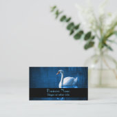  witte zwaluw die drijft op een blauw meer visitekaartje (Staand voorkant)