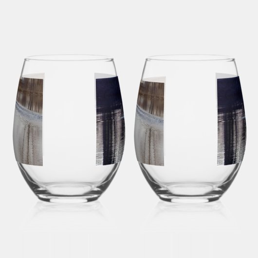 Witte zwanen in vlucht/bij schemering wijnglazen wijnglas zonder voet (Links)