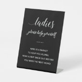 Witte zwarte dames Bathroom mandjes bruiloft Reclamebord Met Voetstuk (Voorkant)