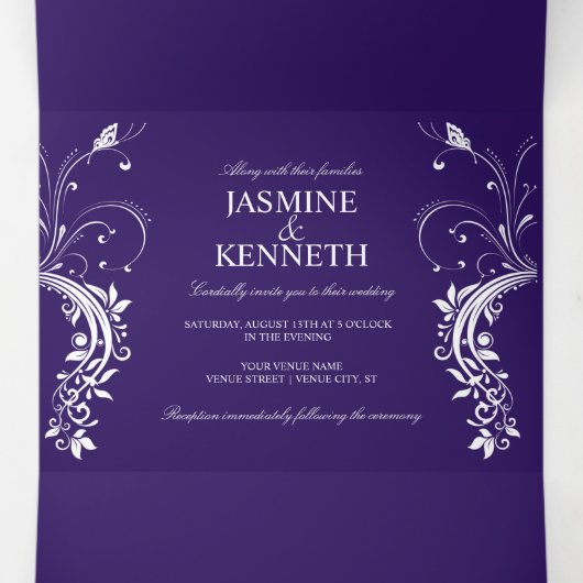  witte zwevende zilveren zwemmen op donkere Paarse Drieluik Uitnodiging (Binnenkant midden)