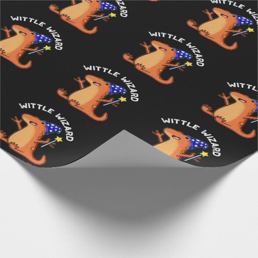 Wittle Wizard Funny Lizard Pun Dark BG Cadeaupapier (Hoek)