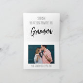 Witty Joke Surprise Grandma Foto Zwangerschap Aankondiging (Binnen)