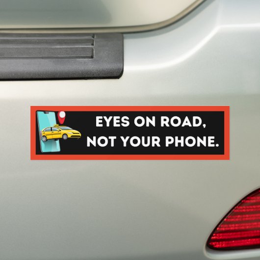 Witty Minimalist Phone-Free Driving Bumpersticker (Op auto)