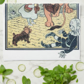  wizard voor Oz-tekens, Gele Brick Road Theedoek (Gevouwen)