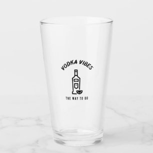 Wodka ziet de weg naar de weg glas