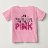 Woensdag Draag we Pink Floral Onsie (Voorkant)