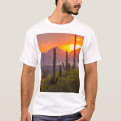 Woestijn cactus zonsondergang, Arizona T-shirt (Voorkant)