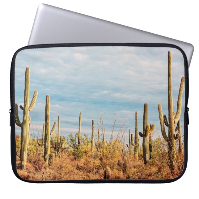 Woestijn met Saguaro cacti Laptop Sleeve (Voorkant)