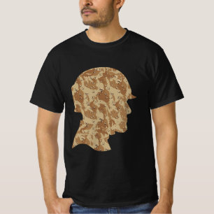 Woestijncamouflage soldaat met helm t-shirt