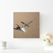 woestijnen | Koe schedel op woestijngrond Vierkante Klok (Huis)