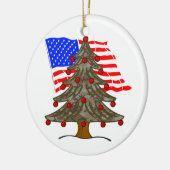 Woestijnkamouflage kerstboom met Amerikaanse vlag Keramisch Ornament (Links)