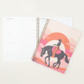 Woestijnlucht met cowgirl op haar paard planner (Display)