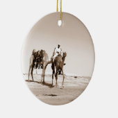 woestijnscène met kamelen keramisch ornament (Rechts)