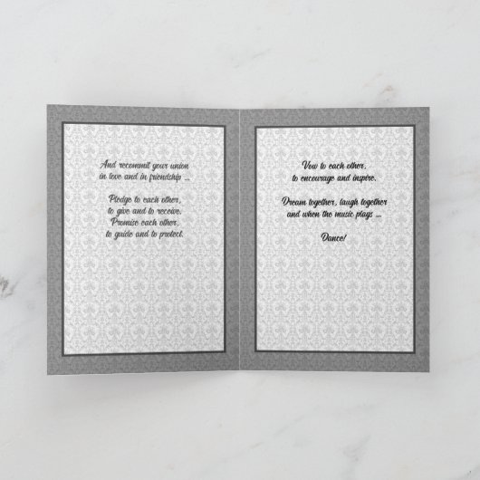 Wogade van vernieuwing felicitaties Silver Tulips Kaart (Binnen)