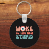 Woke Is The New Stud Funny Anti Woke Conservative Sleutelhanger (Voorkant)