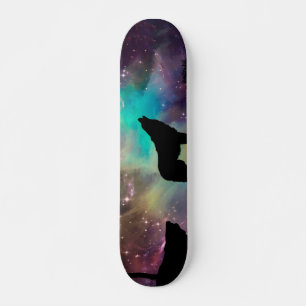 Wolf die naar het universum kijkt persoonlijk skateboard