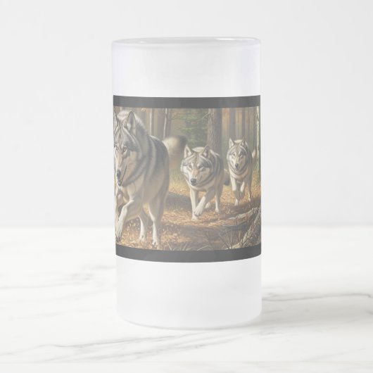Wolf Frosted Glass Mug style 1 Matglas Bierpul (Center)