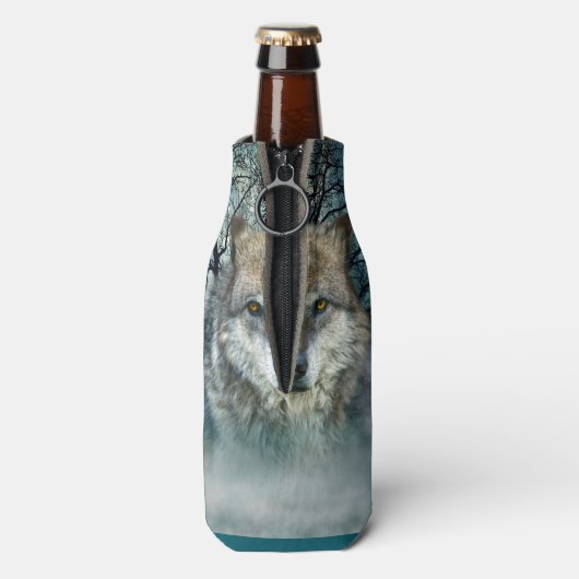 Wolf Full Moon in mist Flesjeskoeler (Fles Achterkant)