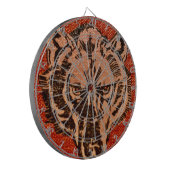 Wolf Head op het rode dartbord (Voorkant Links)