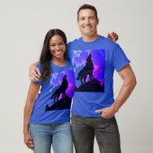 Wolf Howling bij Moon Blue T-shirt (Unisex)