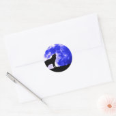 Wolf Howling bij Moon Ronde Sticker (Envelop)