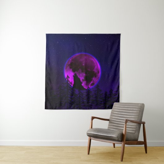 WOLF HOWLING MOON MAGENTA WANDKLEED (In situ)
