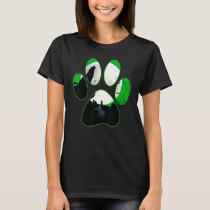 Wolf Howling van Moon Green Dog Paw Halloween T-shirt