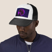 WOLF HUILENDE MAAN MAGENTA TRUCKER PET (In situ)