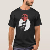 Wolf huilt bij Rode Maan T-shirt (Voorkant)