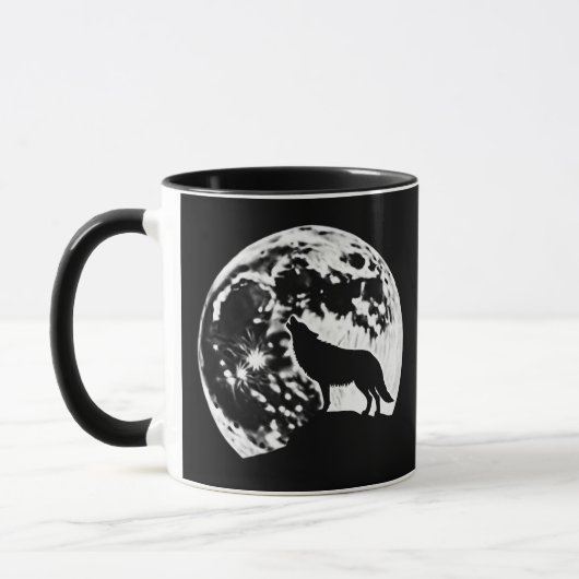 Wolf huilt tegen volle maan mok (Links)