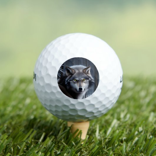 Wolf in Winter Forest Golfballen (Insitu Shirt)