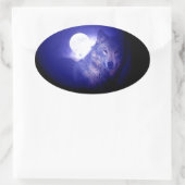 Wolf, Moon en Blue Night Ovale Sticker (Tas)