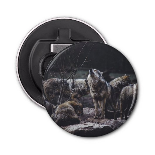 Wolf Pack Button Flesopener (Voorkant)