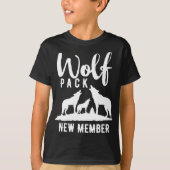 Wolf Pack New Member Wilderness Graphic T-shirt (Voorkant)