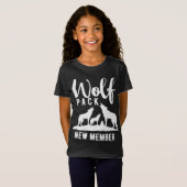 Wolf Pack New Member Wilderness Graphic T-shirt (Voorkant volledig)