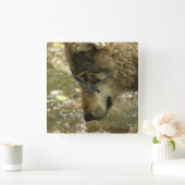Wolf Pawing Water Vierkante Klok (Huis)