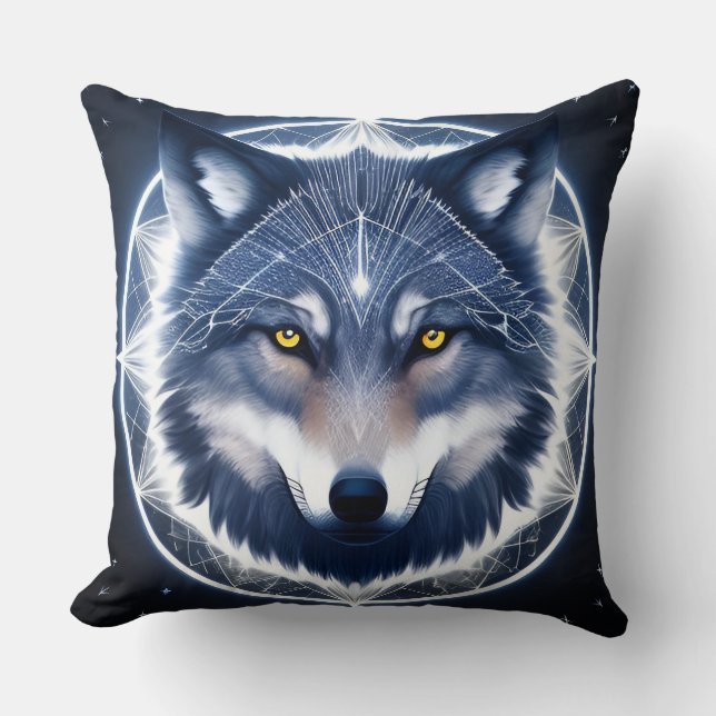 Wolf Portret met Intens Gouden Ogen Kussen (Voorkant)