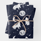 Wolf Pup Howling bij de Moon Wrapping Paper Set (In situ)