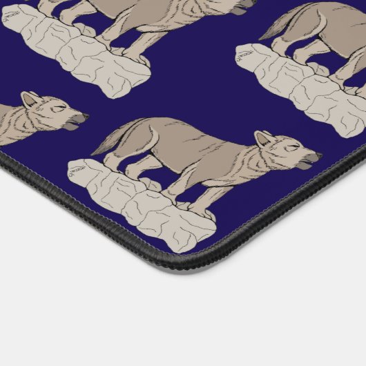 Wolf Pup Howling Bureaumat (Hoek)