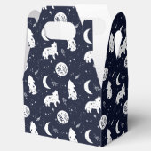 Wolf Pup Howling in de Maan Favor Box Bedankdoosjes (Geopend)