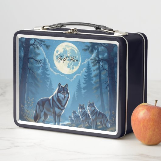 Wolf Run lunchbox (In situ)