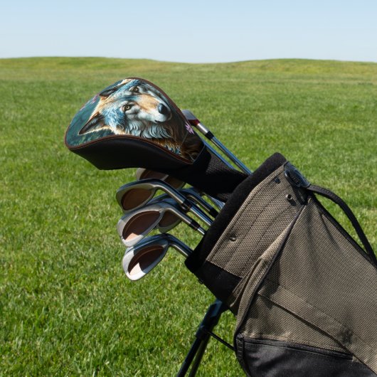 Wolf Staande in rivier met bloemen Golfheadcover (Insitu)