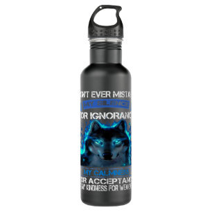 Wolf vergist me ooit mijn stilte om mijn onbegrip  waterfles 