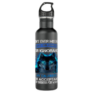 Wolf vergist me ooit mijn stilte om mijn onbegrip waterfles