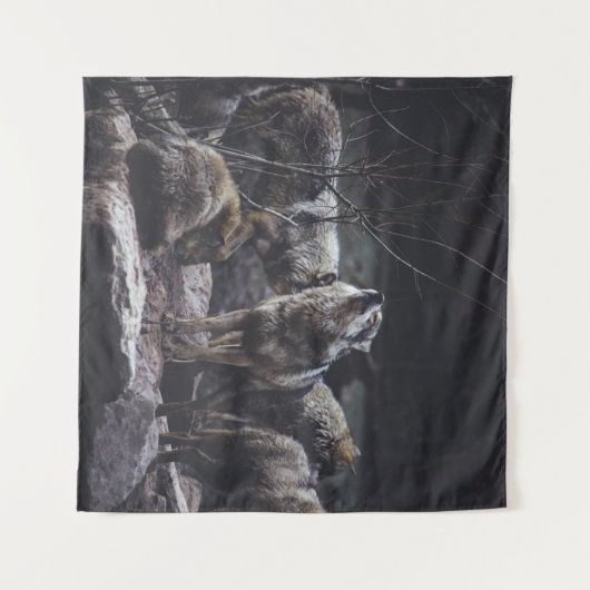 WOLF VERPAKKING OP ROCK FORMATIE WANDKLEED (Voorkant (horizontaal))