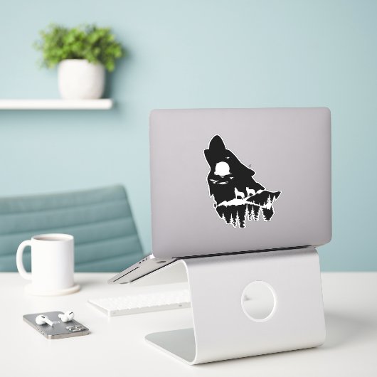 Wolf Vinyl Sticker. Sticker (Laptop op bureau)