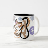 Wolf winter love tweekleurige koffiemok (Voorkant rechts)