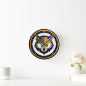 Wolfembleemlogo met gouden cirkel ronde klok (Huis)