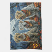 Wolfshond Halloween Spooky Theedoek (Verticaal)